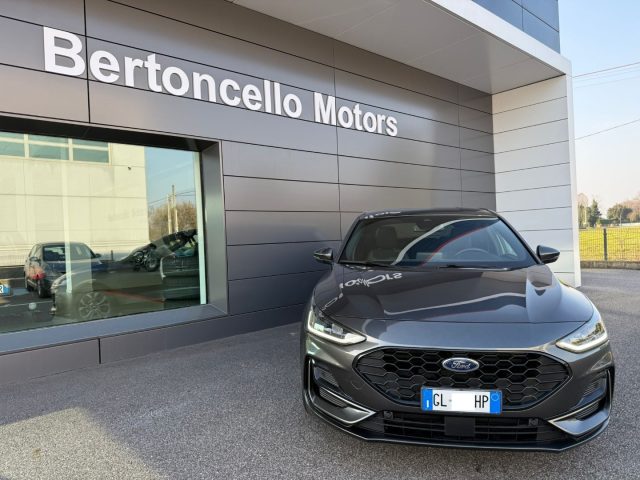 Ford Focus 1.0 EcoBoost Hybrid 125CV 5p. ST-Line Design - foto 2 di 4