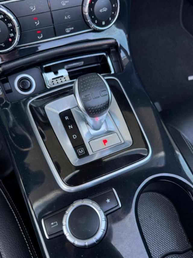 Mercedes-Benz SLC 250 2.2 d 204cv PREMIUM AMG PELLE-LED-SED. RISC. - foto 2 di 4