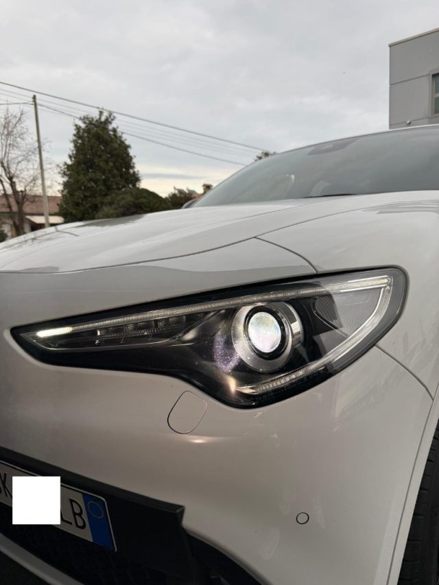 Alfa Romeo Stelvio 2.2 210CV AT8 Q4 VELOCE GARANZIA 08/2027, del 2022, 43.000 km, in vendita a Castelfranco Veneto (TV)