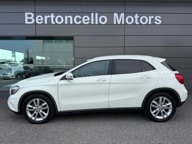 Mercedes-Benz GLA 220 2.2 CDI 170cv Automatic 4Matic Sport LED-PELLE-NAV - foto 3 di 4