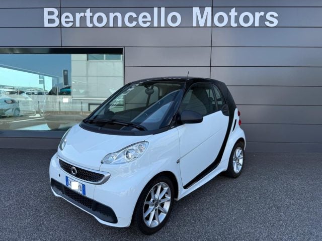 smart forTwo 1.0 71cv MHD coupé passion NEOPATENTATI usato a CASTELFRANCO VENETO