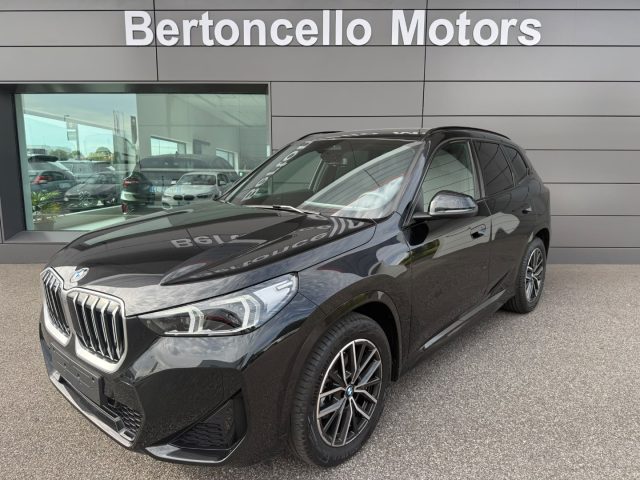 BMW X1 sDrive18i 1.5 136cv M-SPORT MSPORT TETTO-GANCIO, del 2026, 4.000 km, in vendita a Castelfranco Veneto (TV)