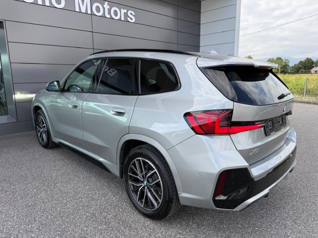 BMW X1 sDrive18i 1.5 136cv M-SPORT MSPORT TETTO-GANCIO - foto 4 di 4
