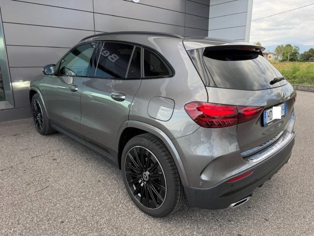 Mercedes-Benz GLA 200 d 2.0 150cv Automatic AMG Line Premium 1.000KM! - foto 4 di 4