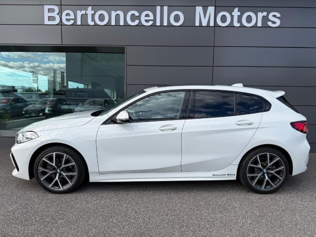 BMW 118 i 1.5 136cv 5p. M-SPORT MSPORT TETTO-HARMAN-LED-18 - foto 3 di 4