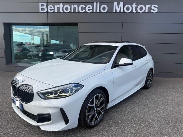 BMW 118 i 1.5 136cv 5p. M-SPORT MSPORT TETTO-HARMAN-LED-18, del 2024, 44.000 km, in vendita a Castelfranco Veneto (TV)