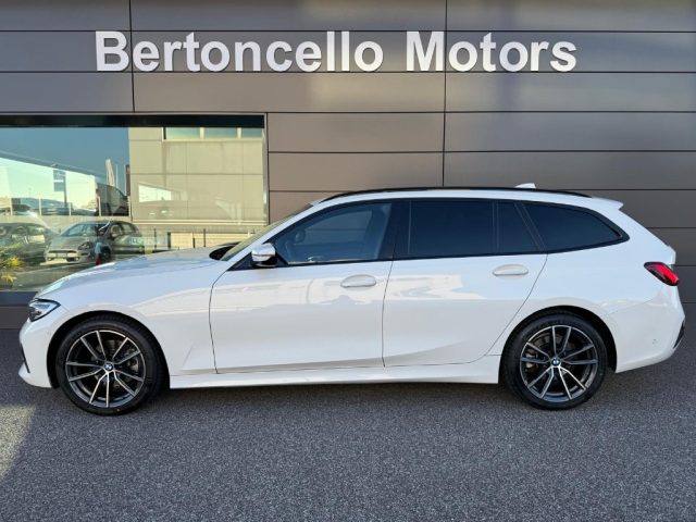 BMW 320 d 2.0 190cv 48V xDrive Touring SPORT GANCIO-PELLE - foto 3 di 4