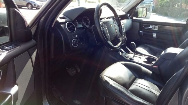 Land Rover Discovery RECANATI - 4 3.0 TDV6 SE usato a RECANATI