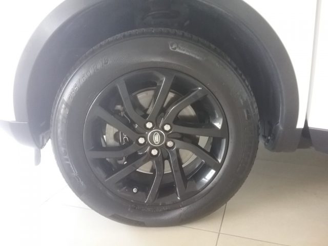 Land Rover Discovery Sport RECANATI - 2.0 TD4 150 CV SE AUTOCARRO 5P, del 2019, 132.660 km, in vendita a Recanati (MC)