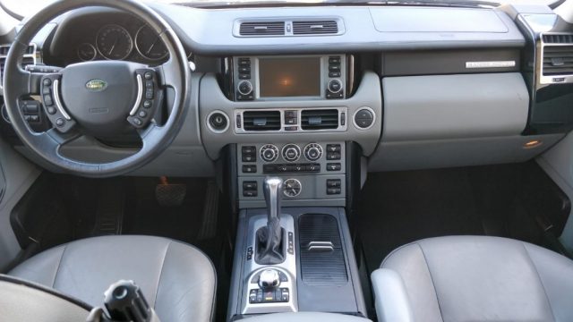 Land Rover Range Rover RECANATI - 3.6 TDV8 HSE VOGUE usato a RECANATI