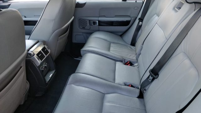 Land Rover Range Rover RECANATI - 3.6 TDV8 HSE VOGUE, del 2008, 251.900 km, in vendita a Recanati (MC)