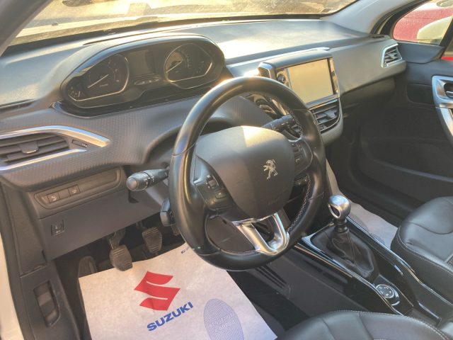 Peugeot 2008 1° serie BlueHDi 100 S&S Allure, del 2019, 133.640 km, in vendita a Recanati (MC)
