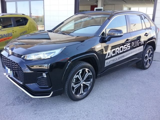 Suzuki Across 2.5 Plug-in Hybrid E-CVT 4WD Top - foto 1 di 4