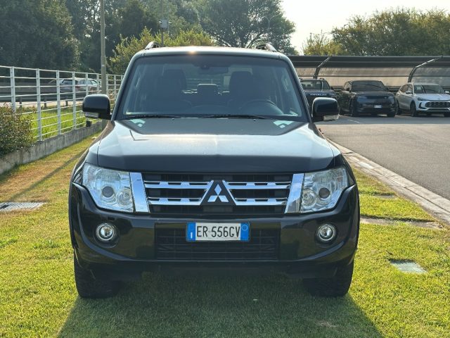 Mitsubishi Pajero 3.2 DI-D 16V aut. 3p. Instyle DPF - foto 3 di 4