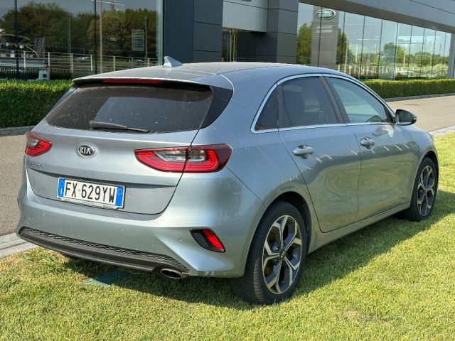 Kia cee'd 1.6 CRDi 136 CV DCT 5p. Evolution - foto 2 di 4