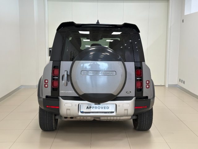 Land Rover Defender 110 3.0D I6 200 CV AWD Auto SE - foto 4 di 4