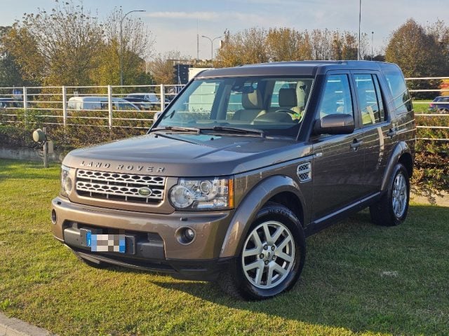 Land Rover Discovery 4 2.7 TDV6 SE, del 2009, 132.811 km, in vendita a Lodi (LO)