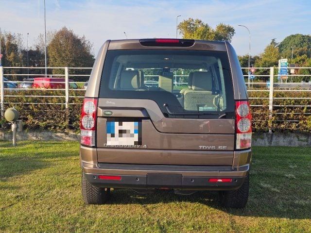 Land Rover Discovery 4 2.7 TDV6 SE - foto 3 di 4