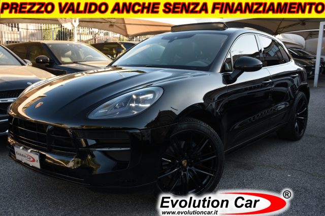 Porsche Macan 2.0 *SPORT DESIGN*CHRONO*TETTO*21"*PASM*LED*CAM* usato a ROMA