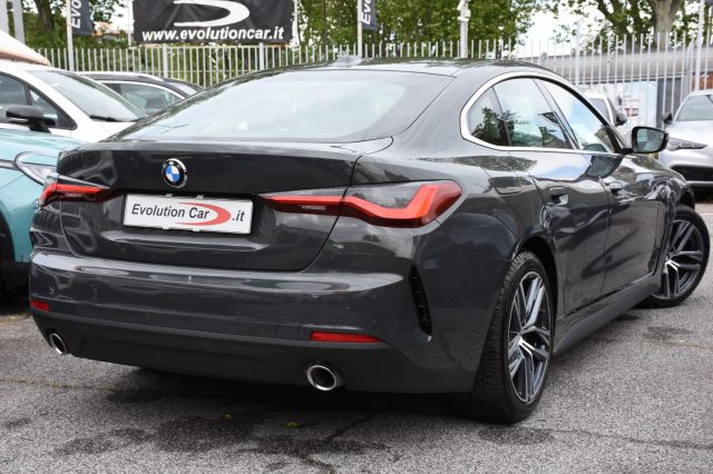 BMW 430 i Sport *FARI LASER*HARMAN KARDON*PELLE* - foto 3 di 4