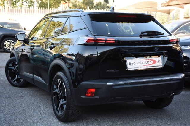 Peugeot 2008 BlueHDi 130 S&S EAT8 Allure - foto 4 di 4