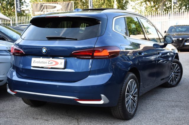 BMW 218 d Active Tourer Luxury *TETTO PANORAMICO* - foto 3 di 4