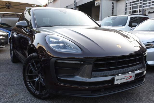 Porsche Macan 2.0 T *PDLS*CARPLAY*20"*CAM* - foto 2 di 4