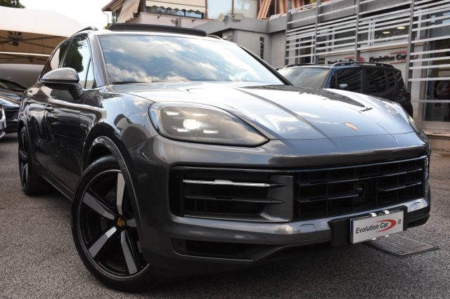 Porsche Cayenne 3.0 V6 E-Hybrid *MY24* TETTO*PASM*22"*BOSE*DISPLAY - foto 2 di 4