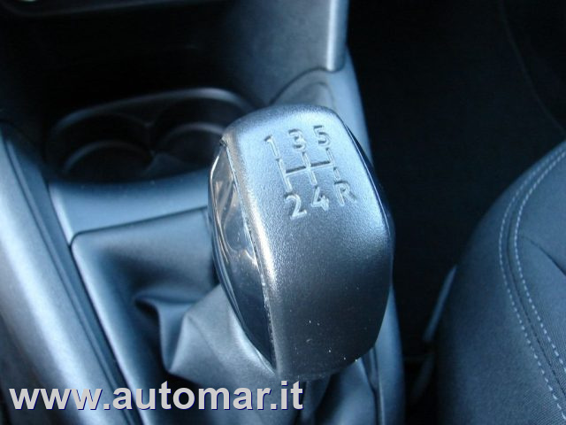 Peugeot 208 BlueHDi 75 5 porte Van Active +IVA, del 2018, 66.000 km, in vendita a Arcidosso (GR)