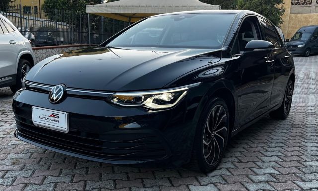 Volkswagen Golf 1.0 eTSI EVO DSG Life - foto 3 di 4