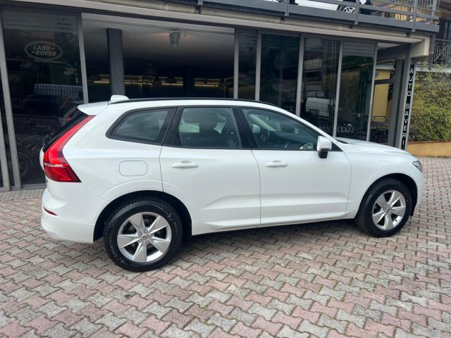 Volvo XC60 B4 (d) automatico Core - foto 4 di 4