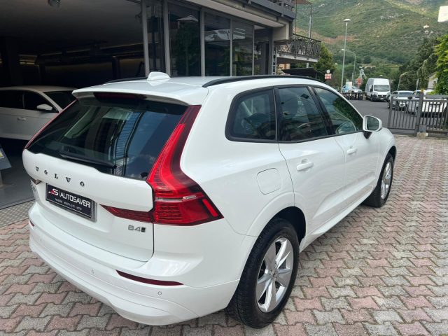Volvo XC60 B4 (d) automatico Core - foto 2 di 4