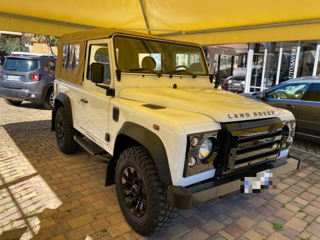 Land Rover Defender 90 2.2 TD4 Station Wagon - foto 4 di 4