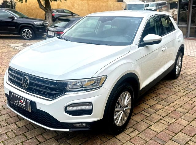 Volkswagen T-Roc 1.0 TSI Business BlueMotion Technology - foto 2 di 4