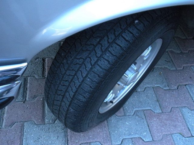 Mercedes-Benz 350 SE - foto 4 di 4