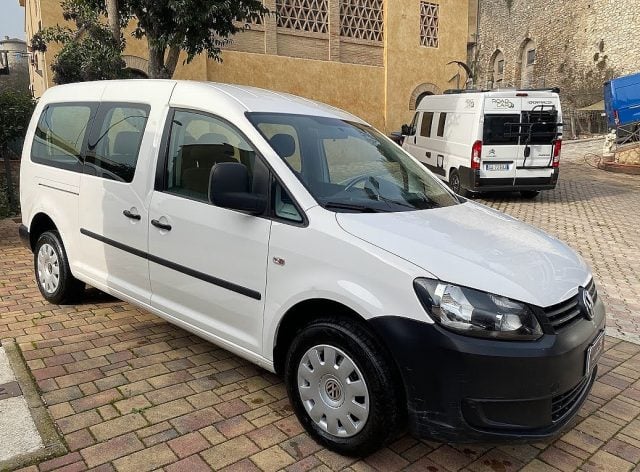 Volkswagen Caddy 2.0 Ecofuel 5p. Comfortline Maxi - foto 2 di 4