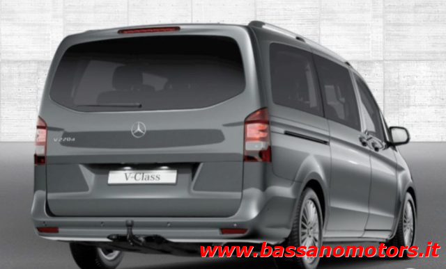Mercedes-Benz V 220 d Automatic Style Long 8 posti - Gancio Traino - foto 2 di 4