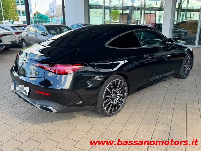 Mercedes-Benz CLE 200 Coupé AMG Line Premium Plus - foto 2 di 16