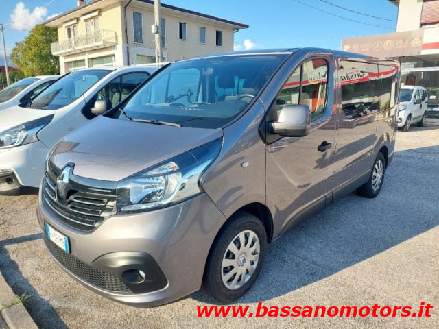 Renault Trafic T29 1.6 dCi 125CV S&S PC-TN Intens Heavy, del 2019, 124.683 km, in vendita a Bassano Del Grappa (VI)