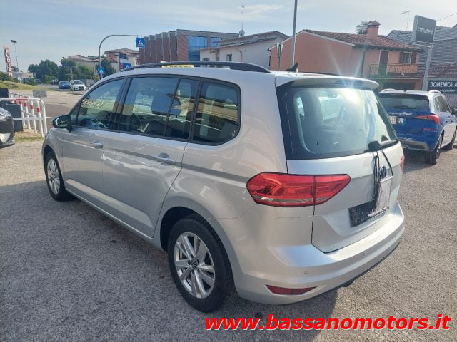 Volkswagen Touran 1.5 TSI ACT Business BlueMotion Technology - foto 3 di 4