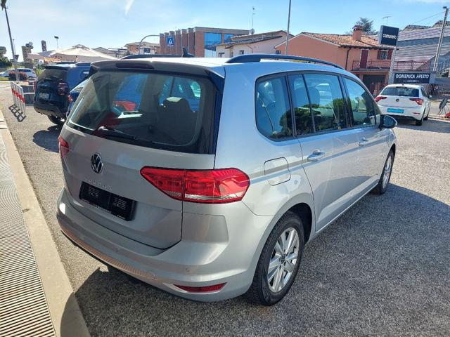 Volkswagen Touran 1.5 TSI ACT Business BlueMotion Technology - foto 4 di 4