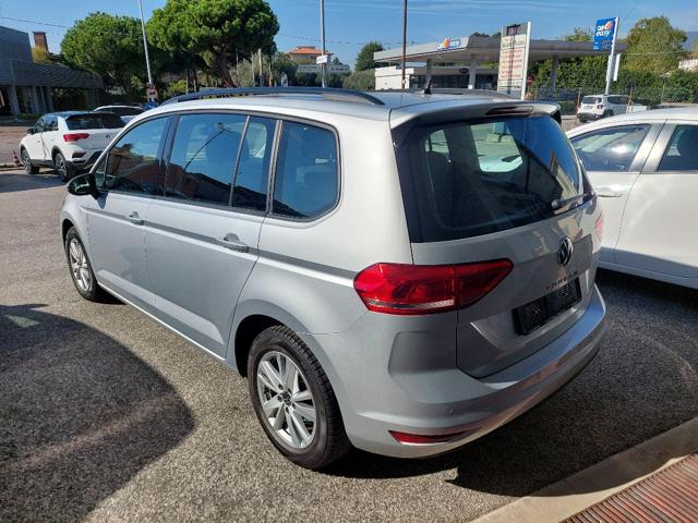 Volkswagen Touran 1.5 TSI ACT Business BlueMotion Technology - foto 3 di 4