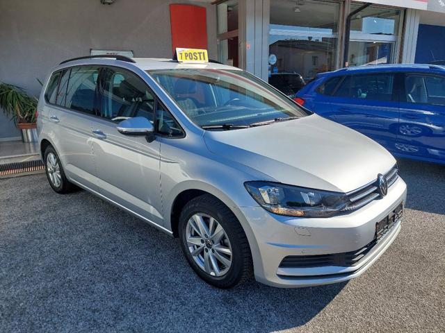 Volkswagen Touran 1.5 TSI ACT Business BlueMotion Technology - foto 2 di 4