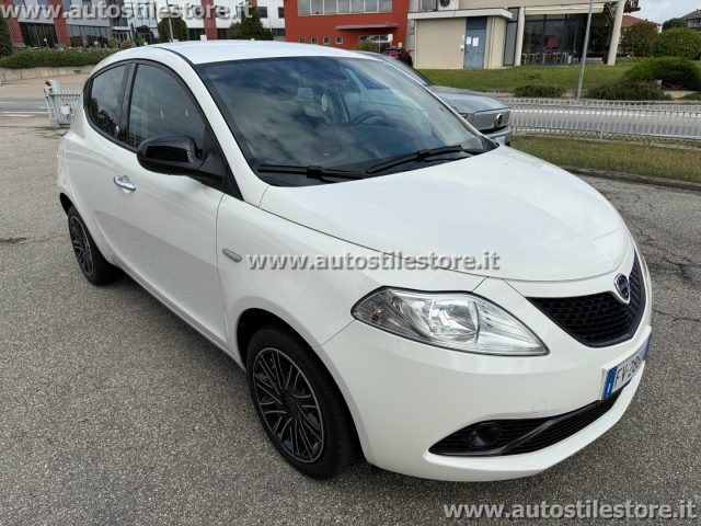 Lancia Ypsilon 1.2 69 GPL Gold usato a CASTAGNITO
