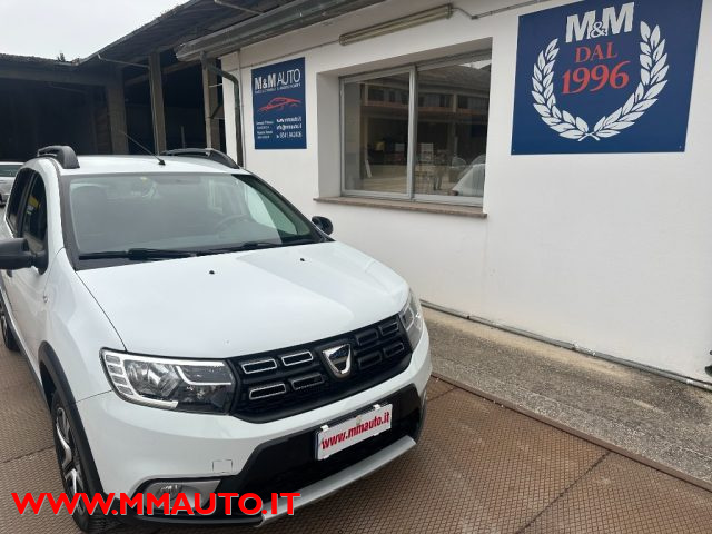 Dacia Sandero Stepway 1.5 Blue dCi 95 CV Comfort NAVIG!!! - foto 2 di 4