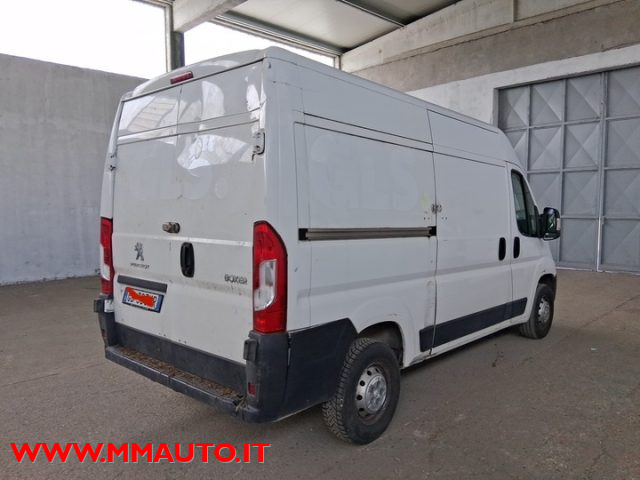 Peugeot Boxer 335 2.2 BlueHDi LH2 140 S&S PC-TM Furgone - foto 3 di 4