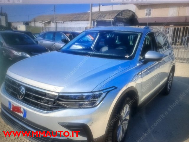 Volkswagen Tiguan 2.0 TDI 150 CV SCR DSG Life !!!!! - foto 4 di 4