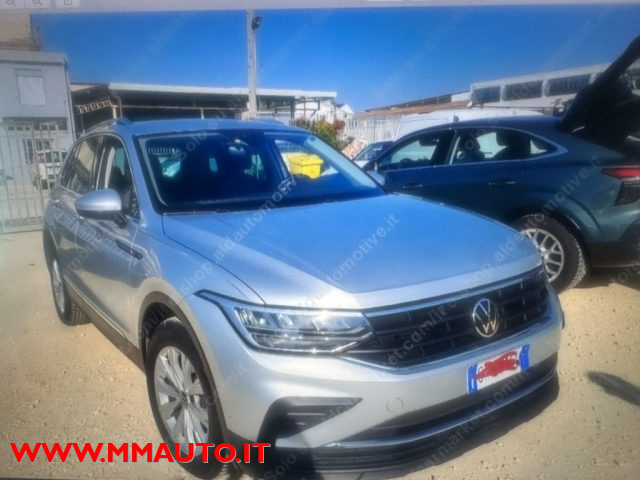 Volkswagen Tiguan 2.0 TDI 150 CV SCR DSG Life !!!!! usato a SAVIGNANO SUL RUBICONE