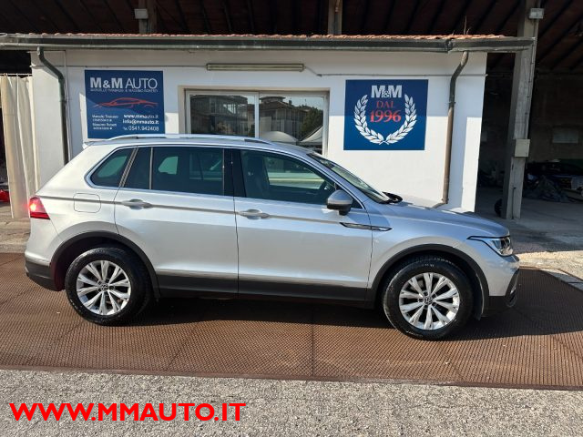 Volkswagen Tiguan 2.0 TDI 150 CV SCR DSG Life !!!!! usato a SAVIGNANO SUL RUBICONE