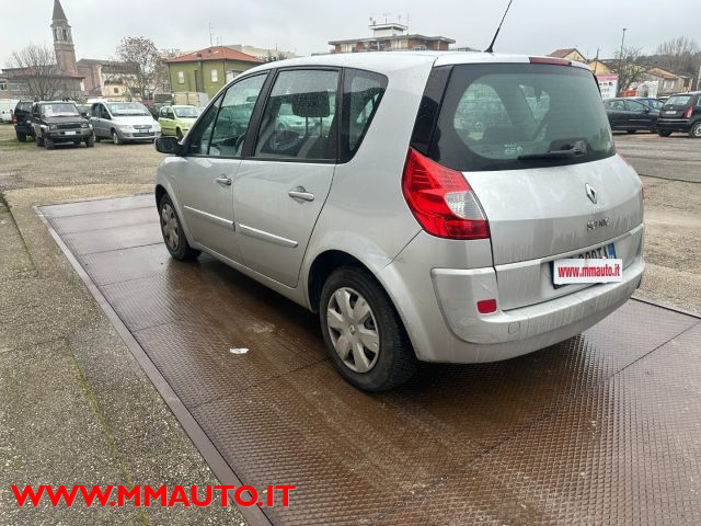 Renault Scenic 1.6 16V GPL Serie Speciale - foto 2 di 4